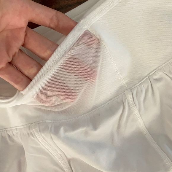 LULULEMON Mind Over Miles Short White Mesh Mid-Rise MR Shorts Hotty Speed VEUC - Picture 9 of 16